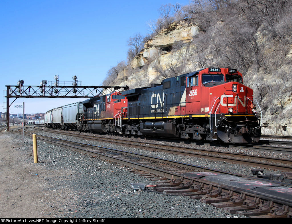 CN 2656